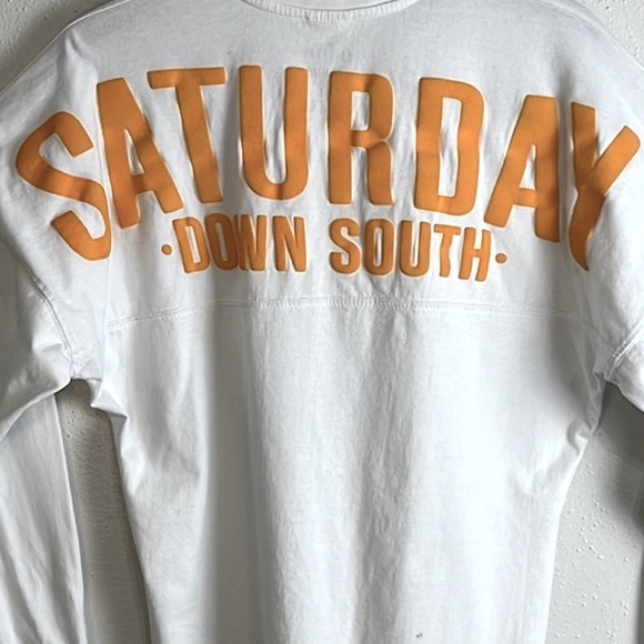 SDS Saturday Down South L/S Graphic T-Shirt Mens Medium White Orange Logo Stains - Picture 3 of 12